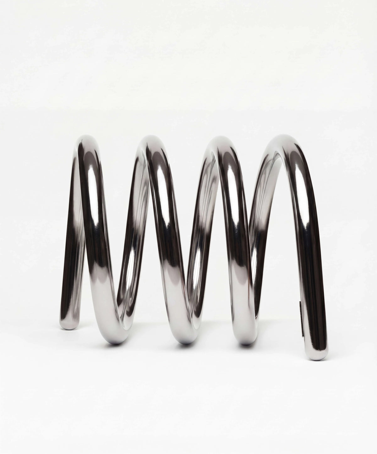 Spiral Stand | Chrome