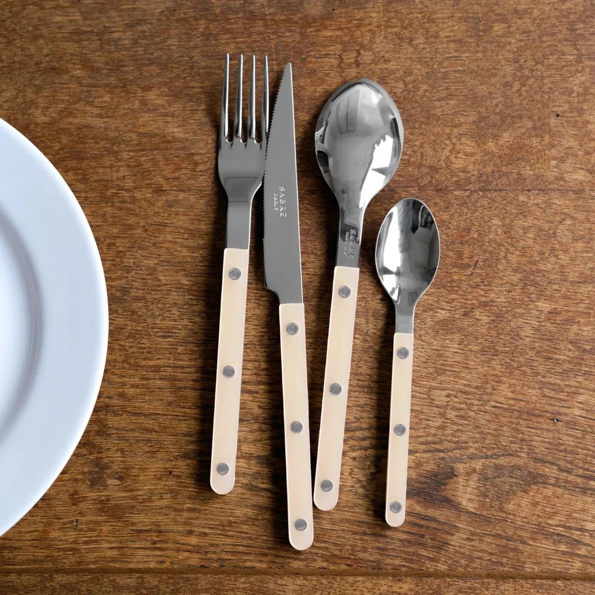 Sabre Paris - Bistrot Pearly Cutlery | Pearl - Kitchenware - zulqamvoxer.shop