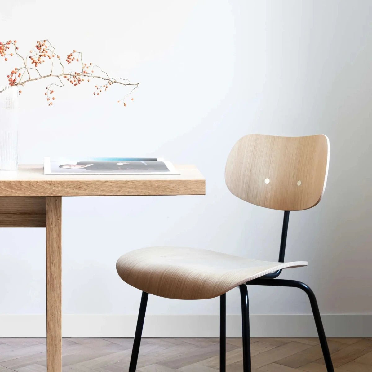 Please Wait To Be Seated / Eiermann - Eiermann SE 68 Dining Chair | Oak - Chair - zulqamvoxer.shop