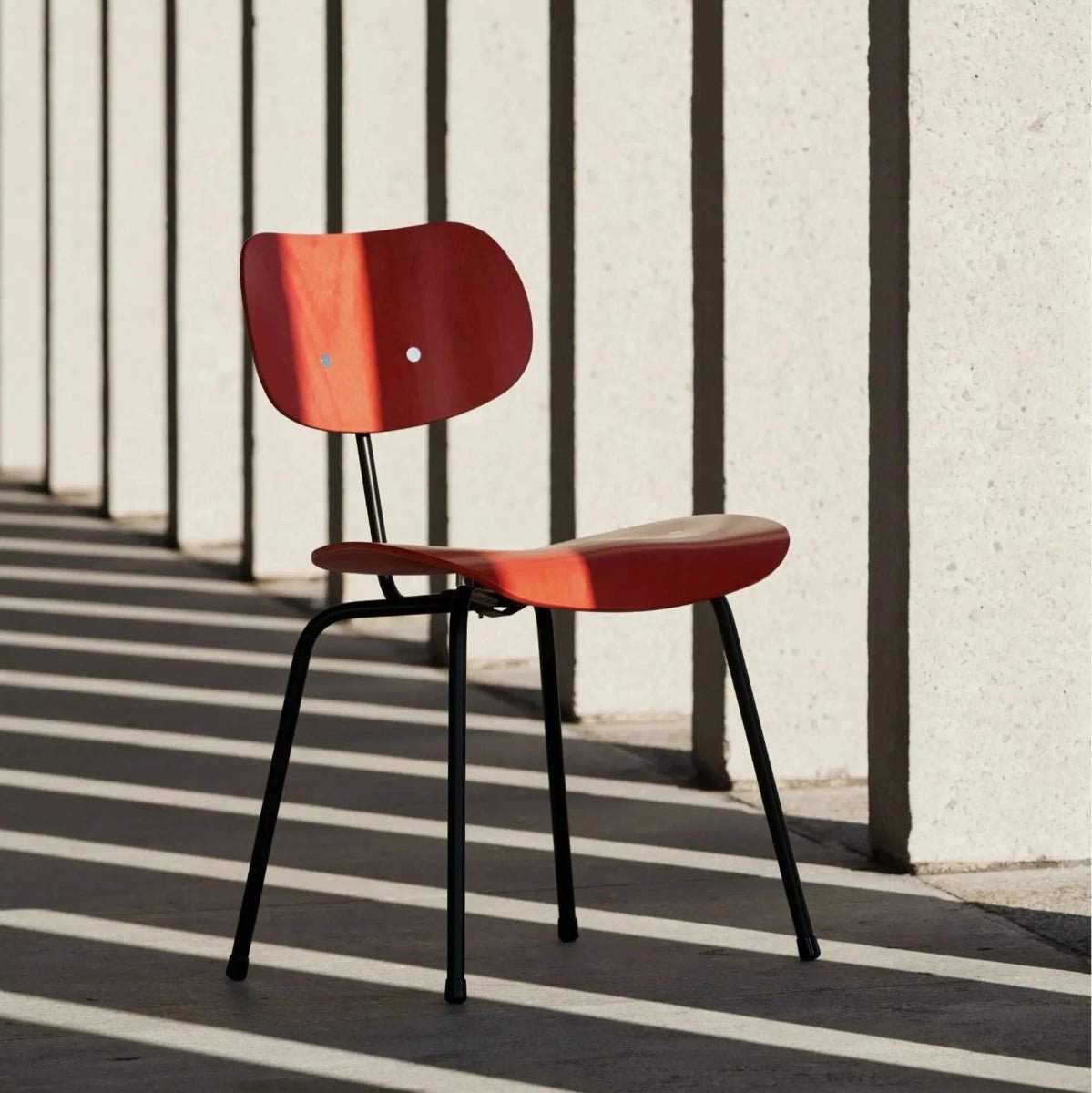 Please Wait To Be Seated / Eiermann - Eiermann SE68 Dining Chair | Blood Orange - Chair - zulqamvoxer.shop