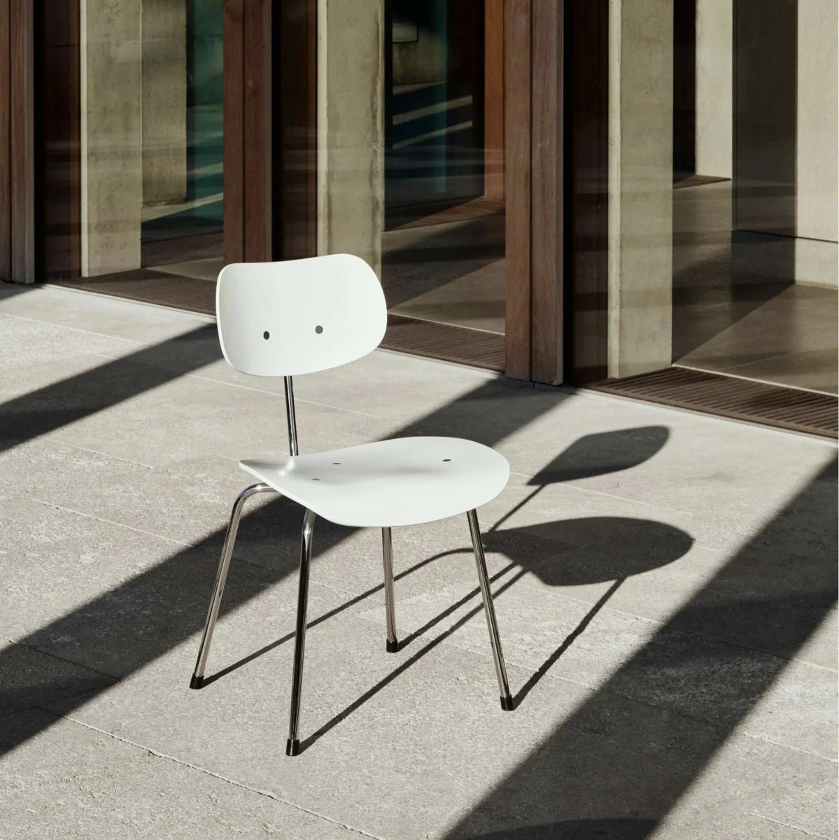 Please Wait To Be Seated / Eiermann - Eiermann SE68 Dining Chair | White - Chair - zulqamvoxer.shop