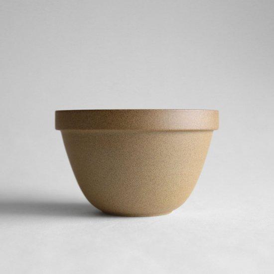 Hasami - Deep Round Bowl // Natural - Kitchenware - DANSKmadeforrooms