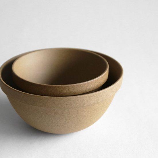 Hasami - Deep Round Bowl // Natural - Kitchenware - DANSKmadeforrooms