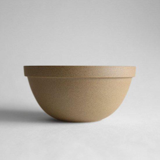 Hasami - Deep Round Bowl // Natural - Kitchenware - DANSKmadeforrooms